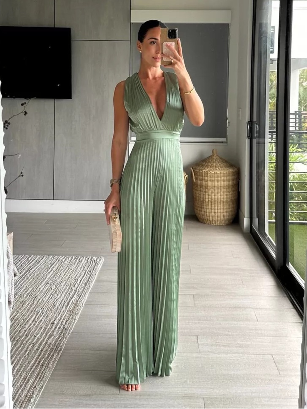 Abercrombie & Fitch The A&F Giselle Pleated Jumpsuit Green Sage Sz XS $140 NWT